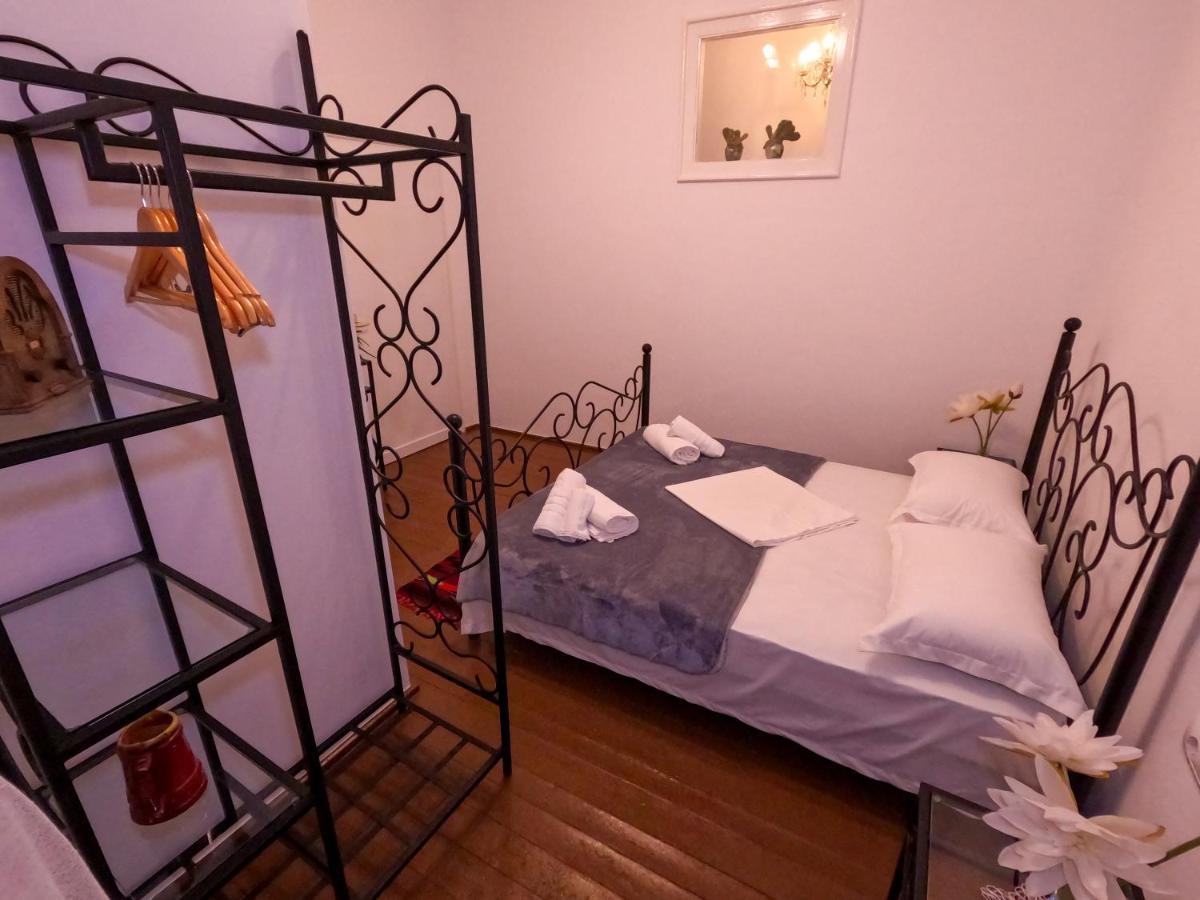Intown Guesthouse Shkodra Exterior foto